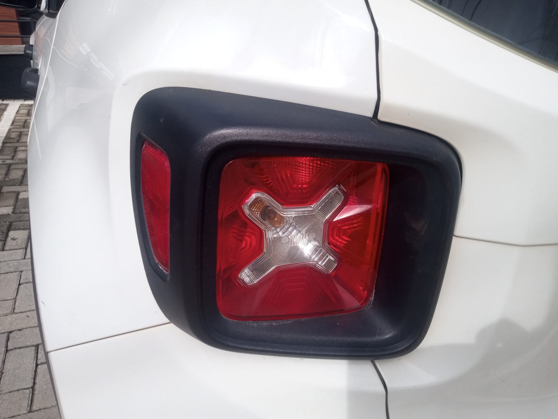 JEEP RENEGADE 1.8 16V FLEX SPORT 4P AUTOMATICO