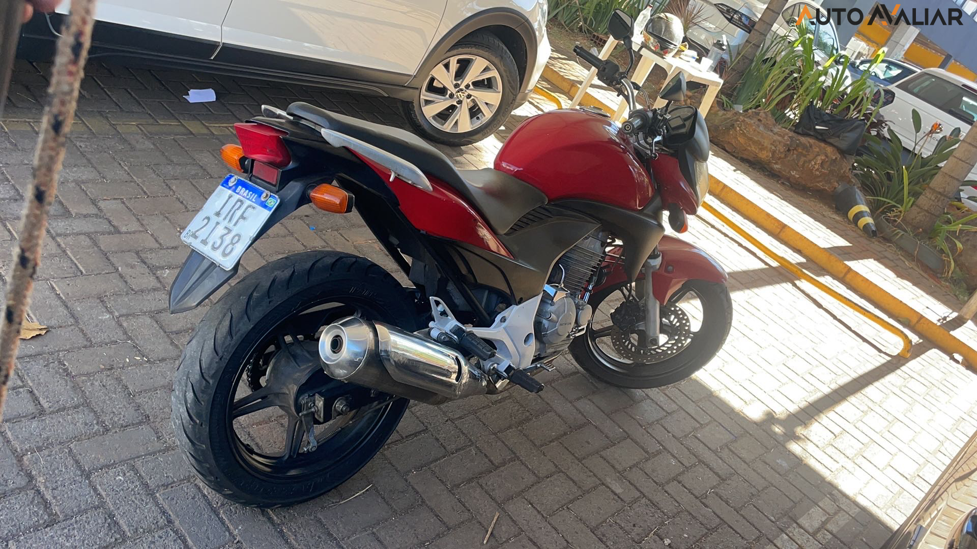 HONDA CB 300 R