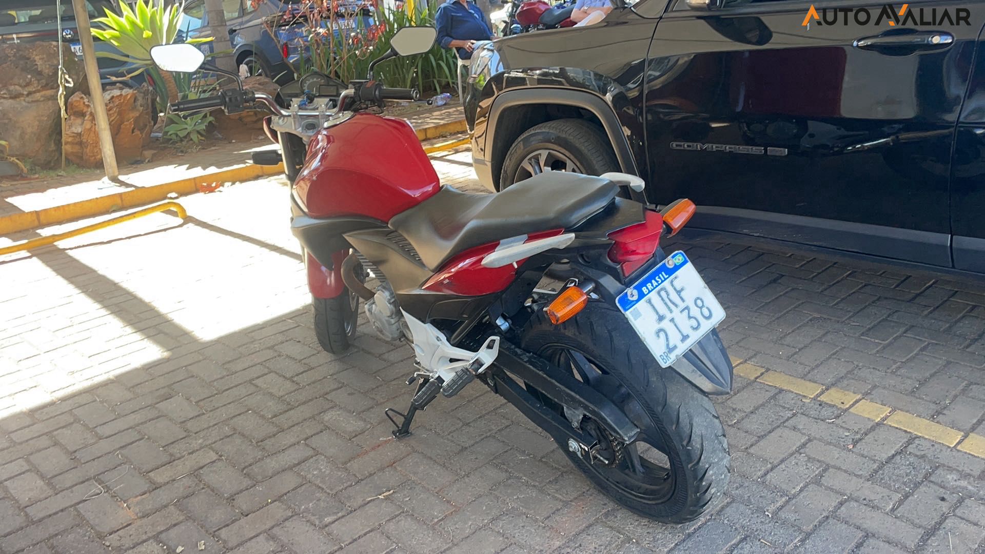 HONDA CB 300 R