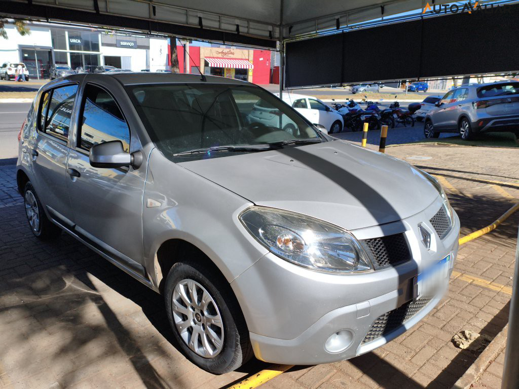 RENAULT SANDERO 1.0 EXPRESSION 16V FLEX 4P MANUAL