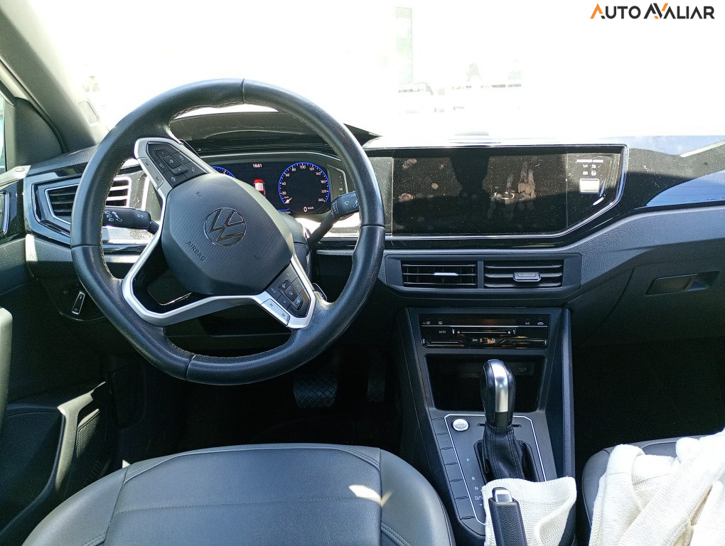 VOLKSWAGEN NIVUS 1.0 200 TSI TOTAL FLEX HIGHLINE AUTOM&Aacute;TICO