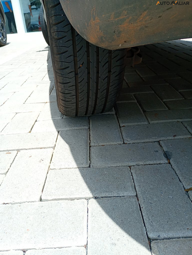 VOLKSWAGEN SPACEFOX 1.6 MI 8V FLEX 4P MANUAL