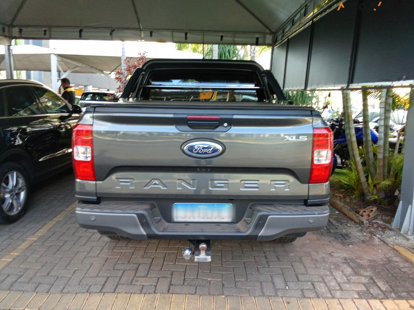FORD RANGER 2.0 TURBO DIESEL CD XLS 4X2 AUTOMÁTICO