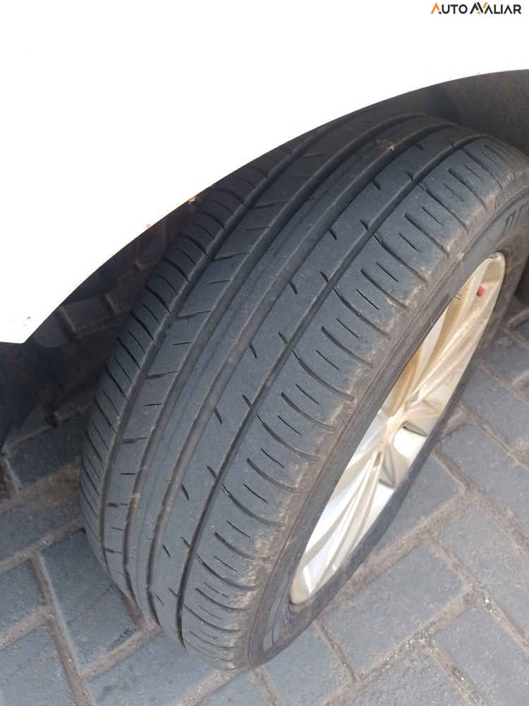 VOLKSWAGEN FOX 1.6 MSI TOTAL FLEX CONNECT 4P MANUAL