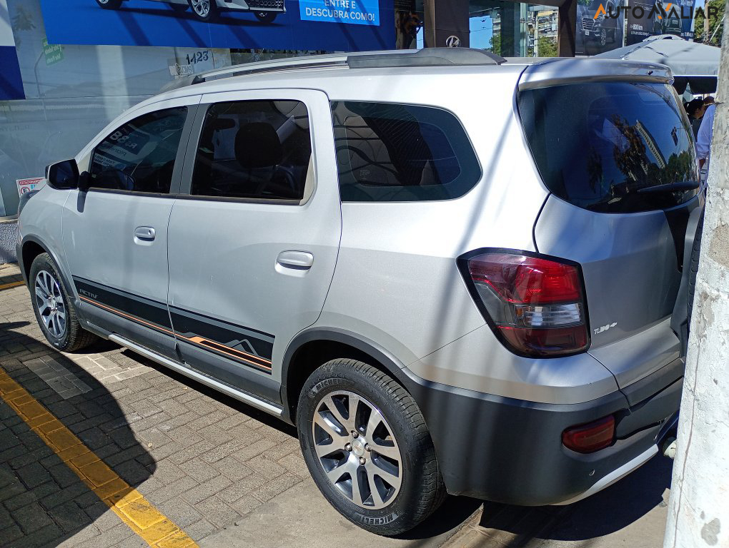 CHEVROLET SPIN 1.8 ACTIV 8V FLEX 4P MANUAL