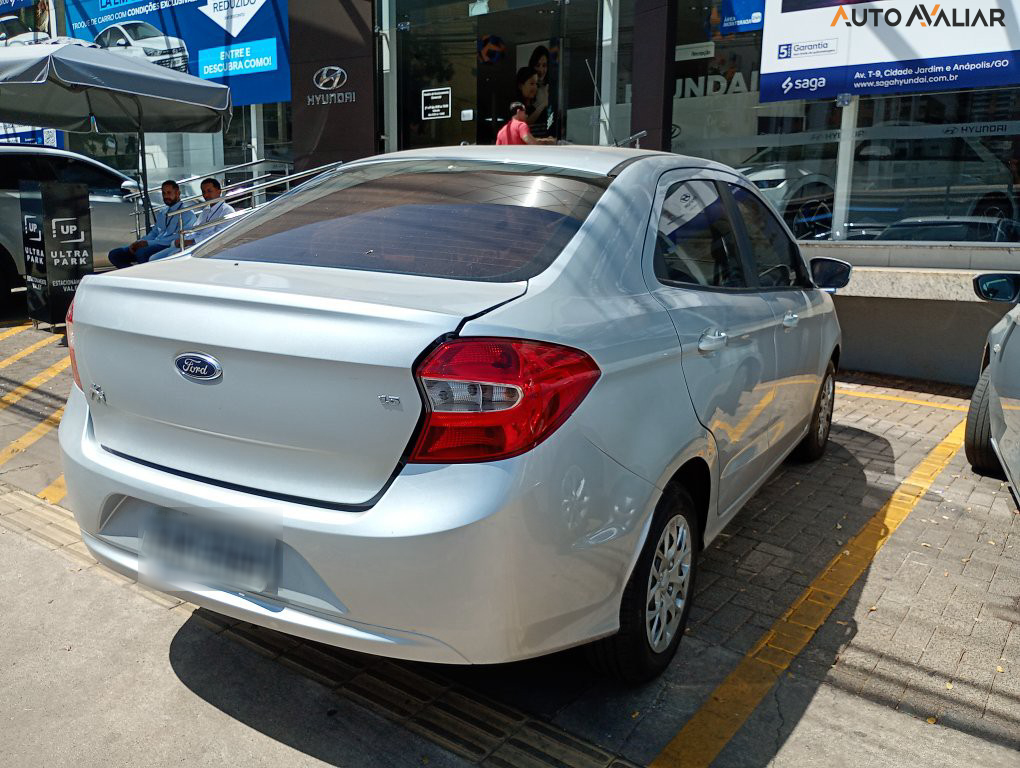 FORD KA+ 1.5 SE 16V FLEX 4P MANUAL