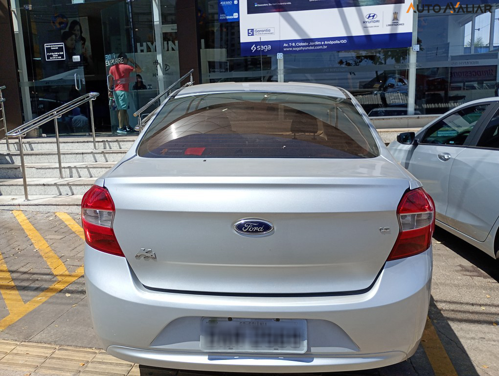 FORD KA+ 1.5 SE 16V FLEX 4P MANUAL