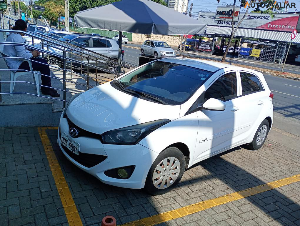 HYUNDAI HB20 1.0 COMFORT 12V FLEX 4P MANUAL