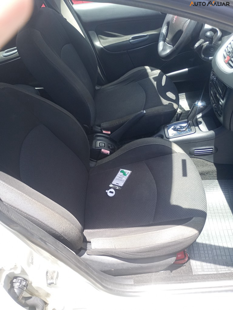 PEUGEOT 207 1.6 XS PASSION 16V FLEX 4P AUTOMATICO