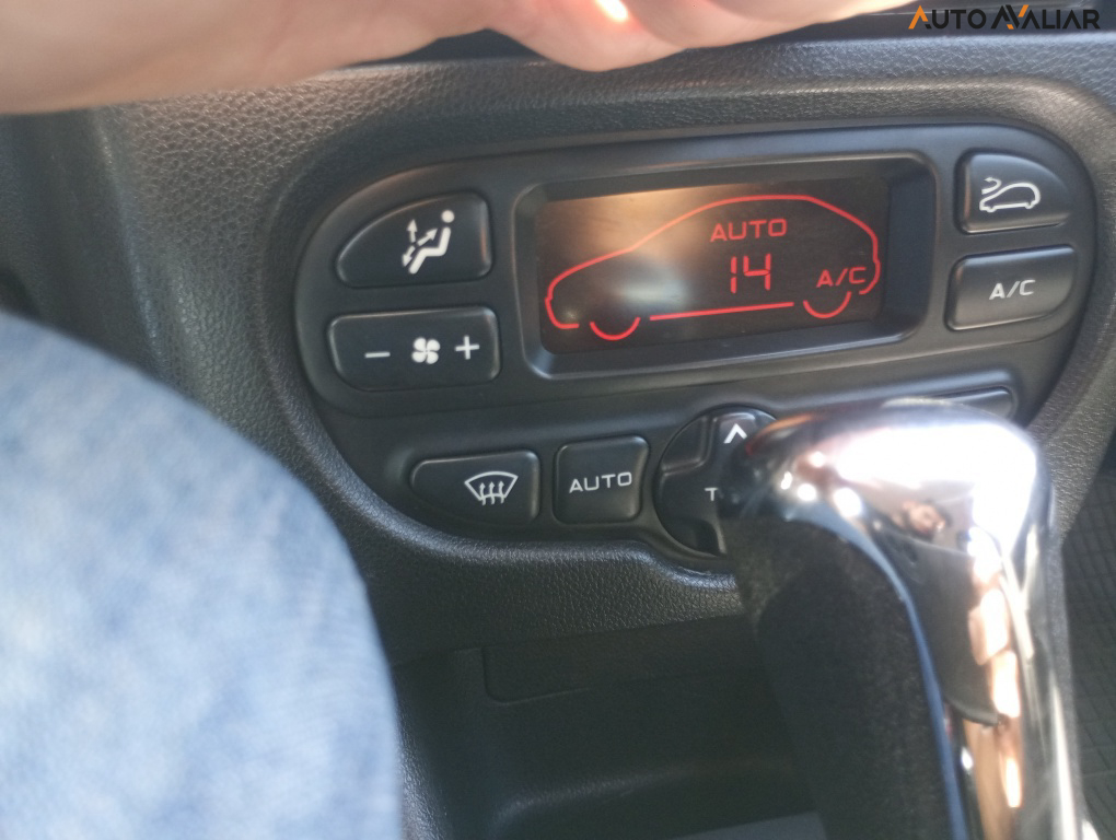 PEUGEOT 207 1.6 XS PASSION 16V FLEX 4P AUTOMATICO