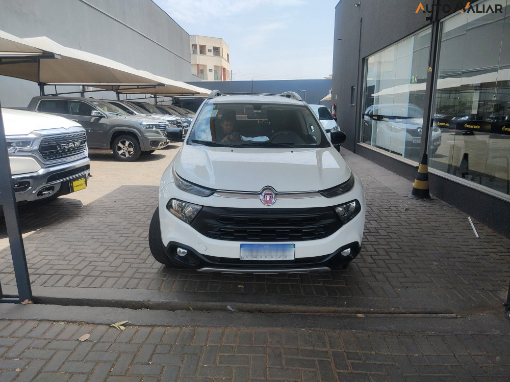 FIAT TORO 2.0 16V TURBO DIESEL FREEDOM MANUAL