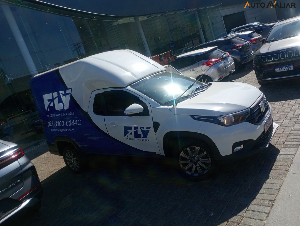 FIAT STRADA 1.3 FIREFLY FLEX FREEDOM CS MANUAL