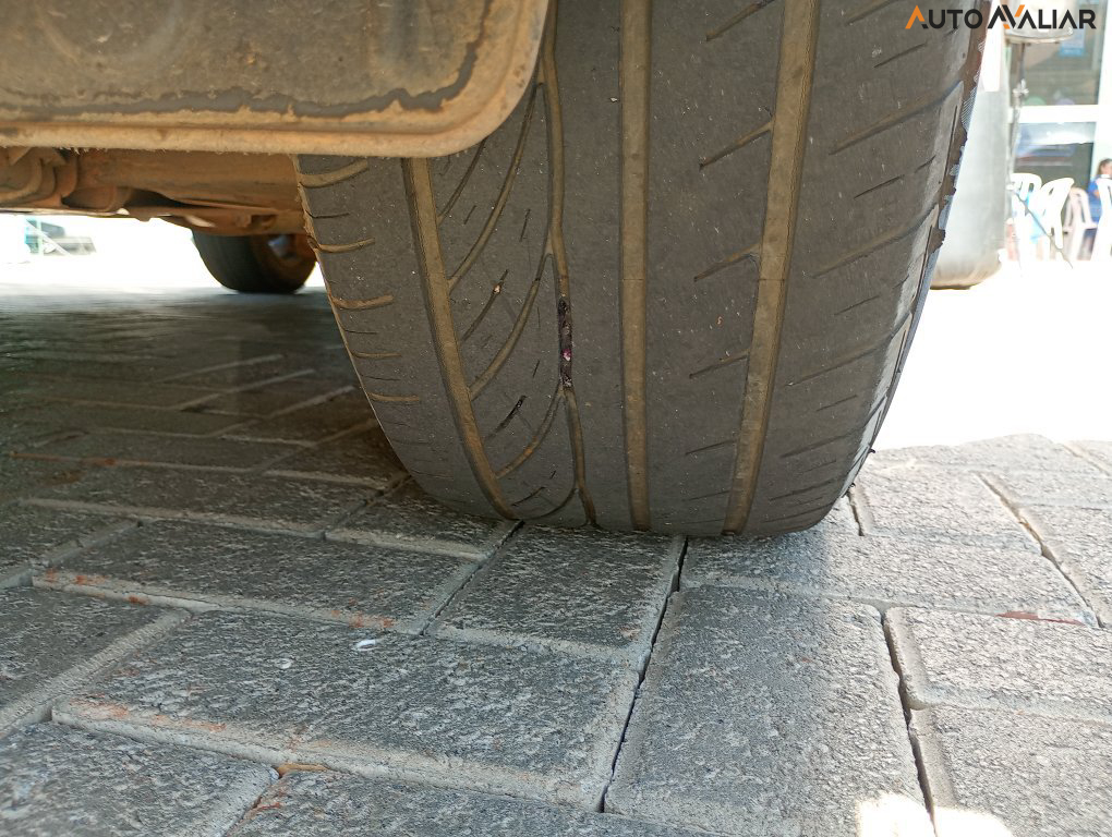 HYUNDAI GRAND SANTA FE 3.3 MPFI V6 4WD GASOLINA 4P AUTOMATICO