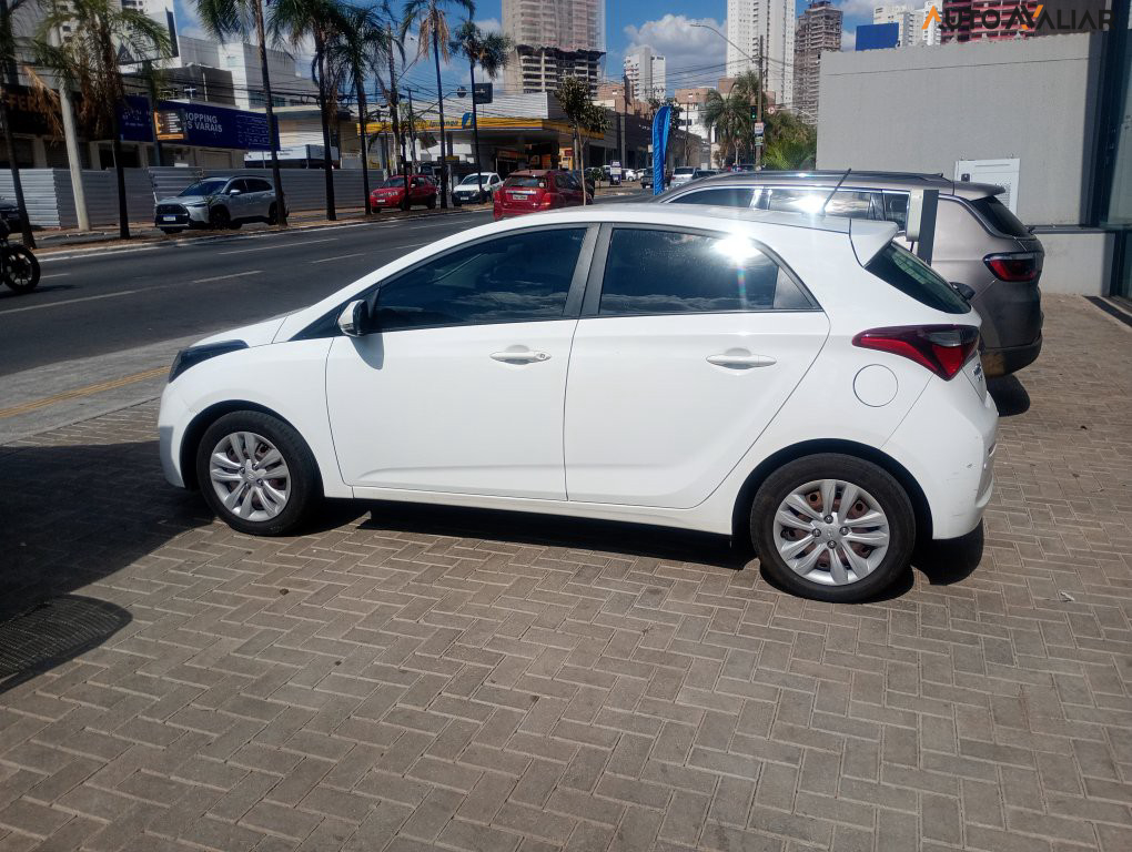 HYUNDAI HB20 1.0 COMFORT 12V FLEX 4P MANUAL