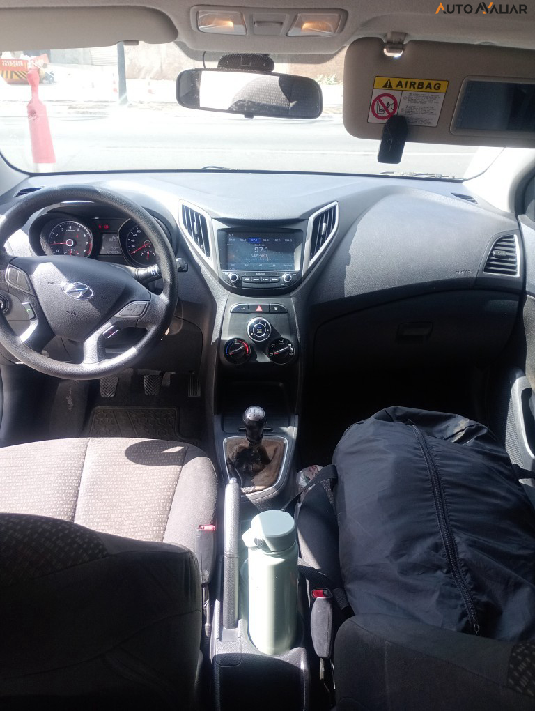 HYUNDAI HB20 1.0 COMFORT 12V FLEX 4P MANUAL