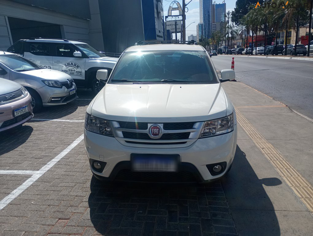 FIAT FREEMONT 2.4 EMOTION 16V GASOLINA 4P AUTOMATICO