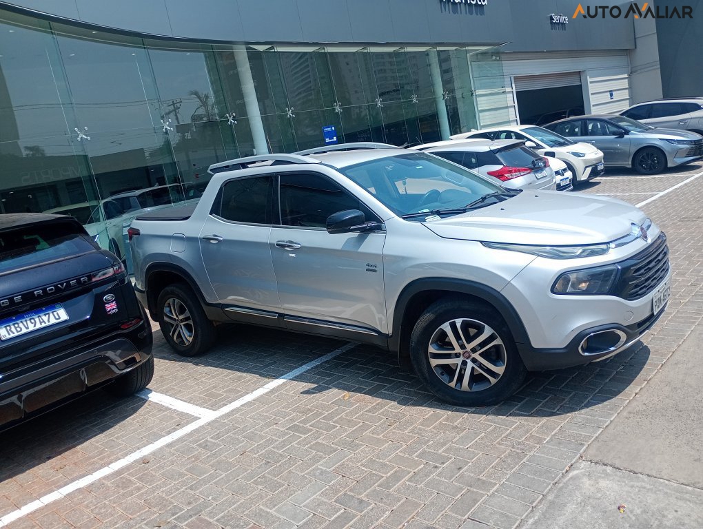 FIAT TORO 2.0 16V TURBO DIESEL VOLCANO 4WD AUTOMATICO