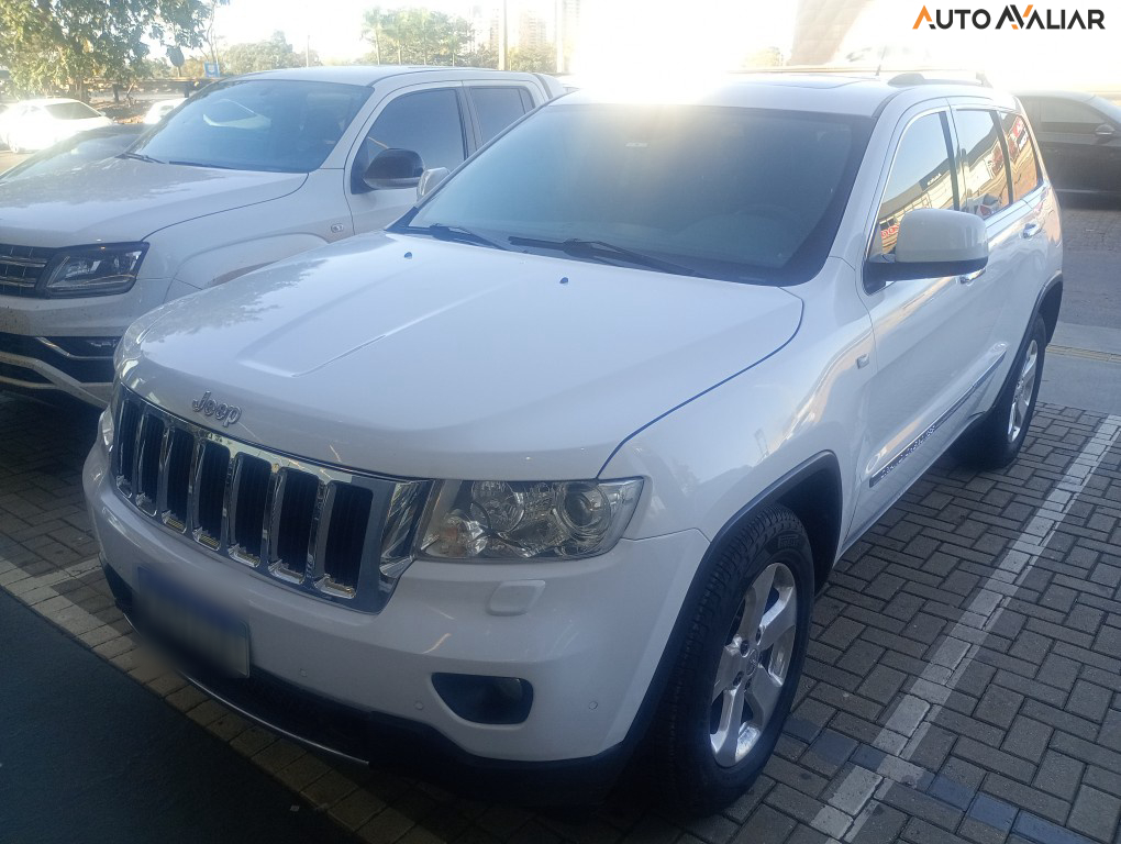 JEEP GRAND CHEROKEE 3.0 LIMITED 4X4 V6 24V TURBO DIESEL 4P AUTOMATICO