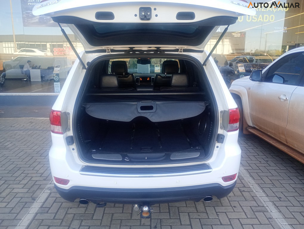 JEEP GRAND CHEROKEE 3.0 LIMITED 4X4 V6 24V TURBO DIESEL 4P AUTOMATICO