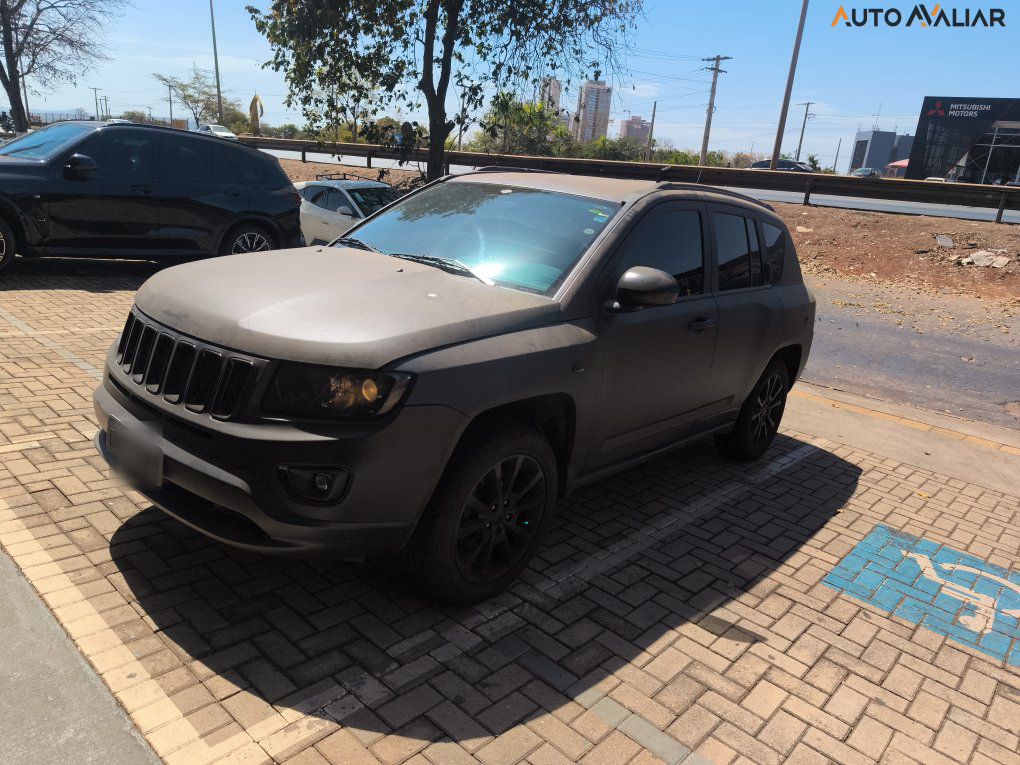 JEEP COMPASS 2.0 SPORT 4X2 16V GASOLINA 4P AUTOMATICO