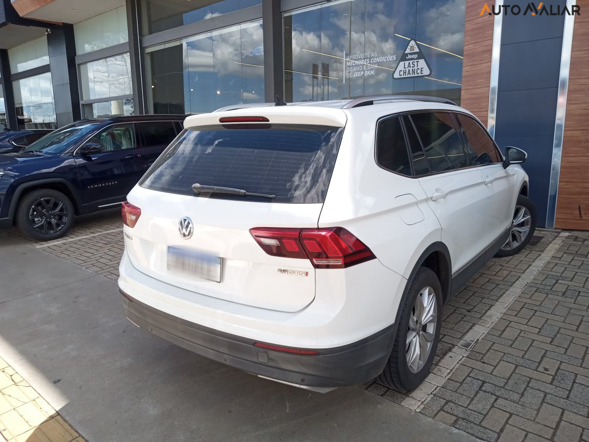 VOLKSWAGEN TIGUAN 1.4 250 TSI TOTAL FLEX ALLSPACE COMFORTLINE TIPTRONIC