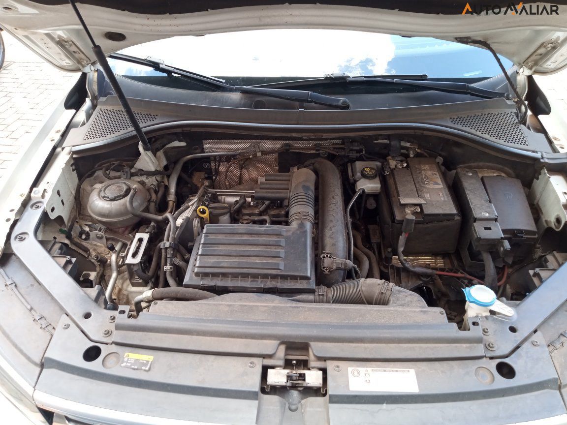 VOLKSWAGEN TIGUAN 1.4 250 TSI TOTAL FLEX ALLSPACE COMFORTLINE TIPTRONIC