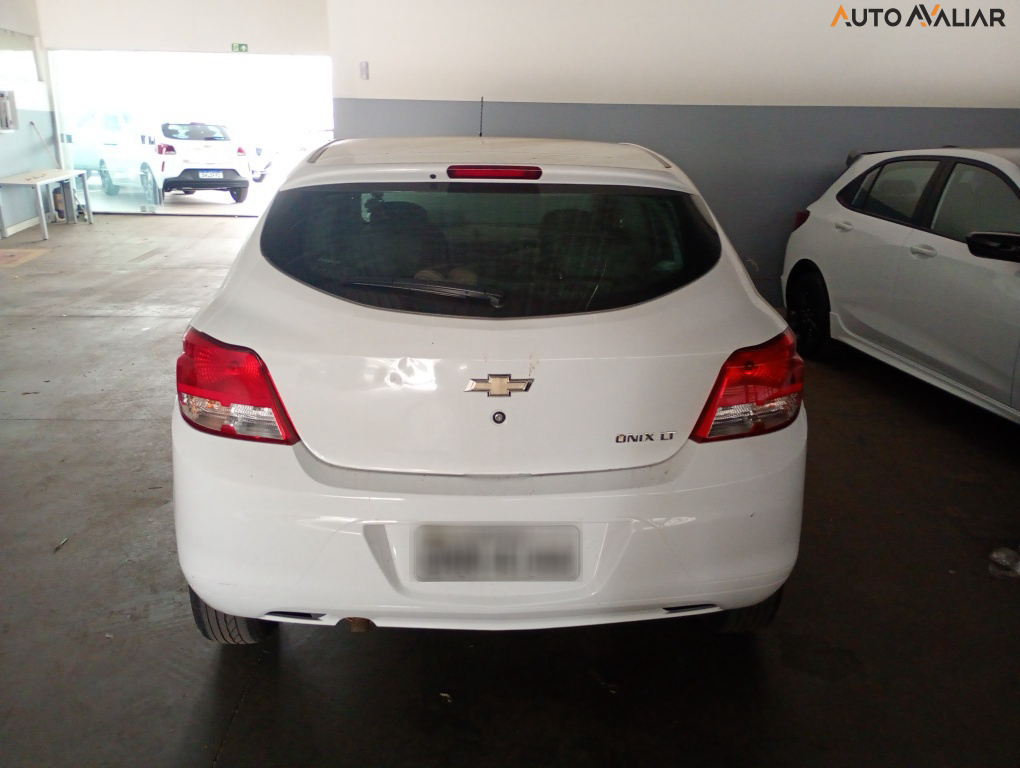 CHEVROLET ONIX 1.0 MPFI LT 8V FLEX 4P MANUAL