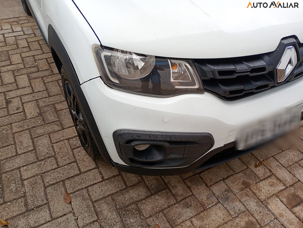 RENAULT KWID 1.0 12V SCE FLEX OUTSIDER MANUAL