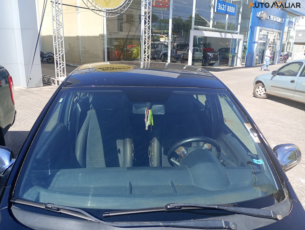 VOLKSWAGEN FOX 1.0 MI 8V FLEX 4P MANUAL