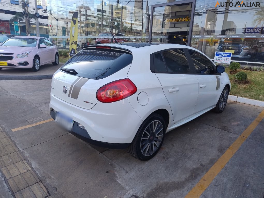 FIAT BRAVO 1.8 SPORTING 16V FLEX 4P MANUAL