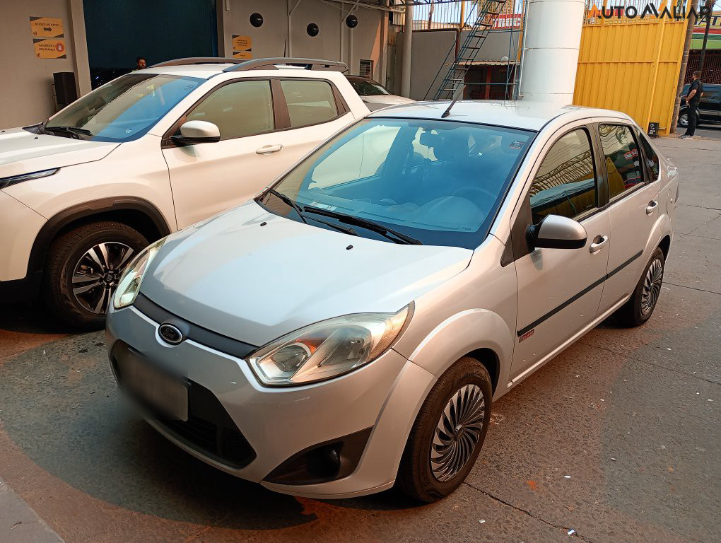 FORD FIESTA 1.6 MPI CLASS SEDAN 8V FLEX 4P MANUAL