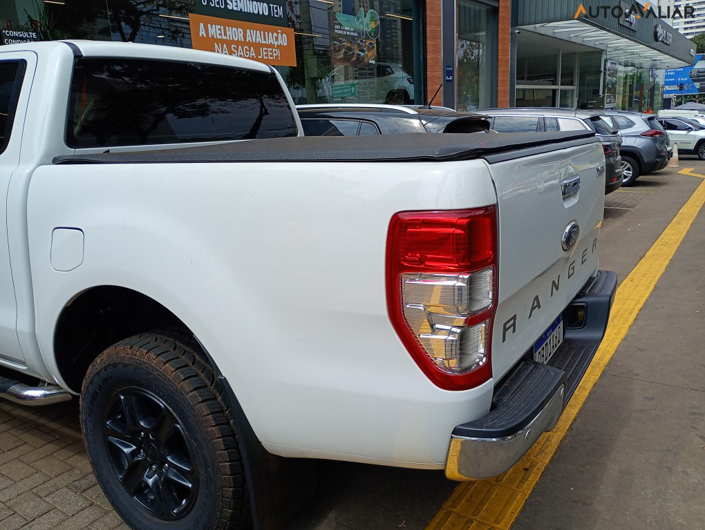 FORD RANGER 2.5 XLT 4X2 CD 16V FLEX 4P MANUAL