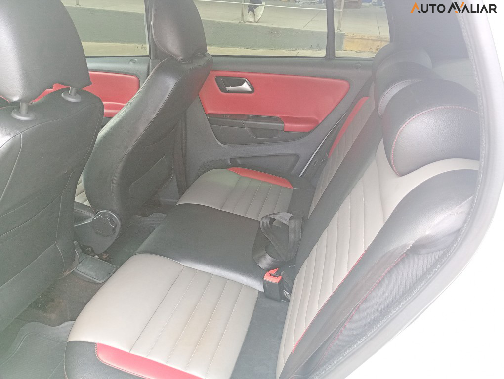 VOLKSWAGEN FOX 1.6 MSI PEPPER 16V FLEX 4P MANUAL