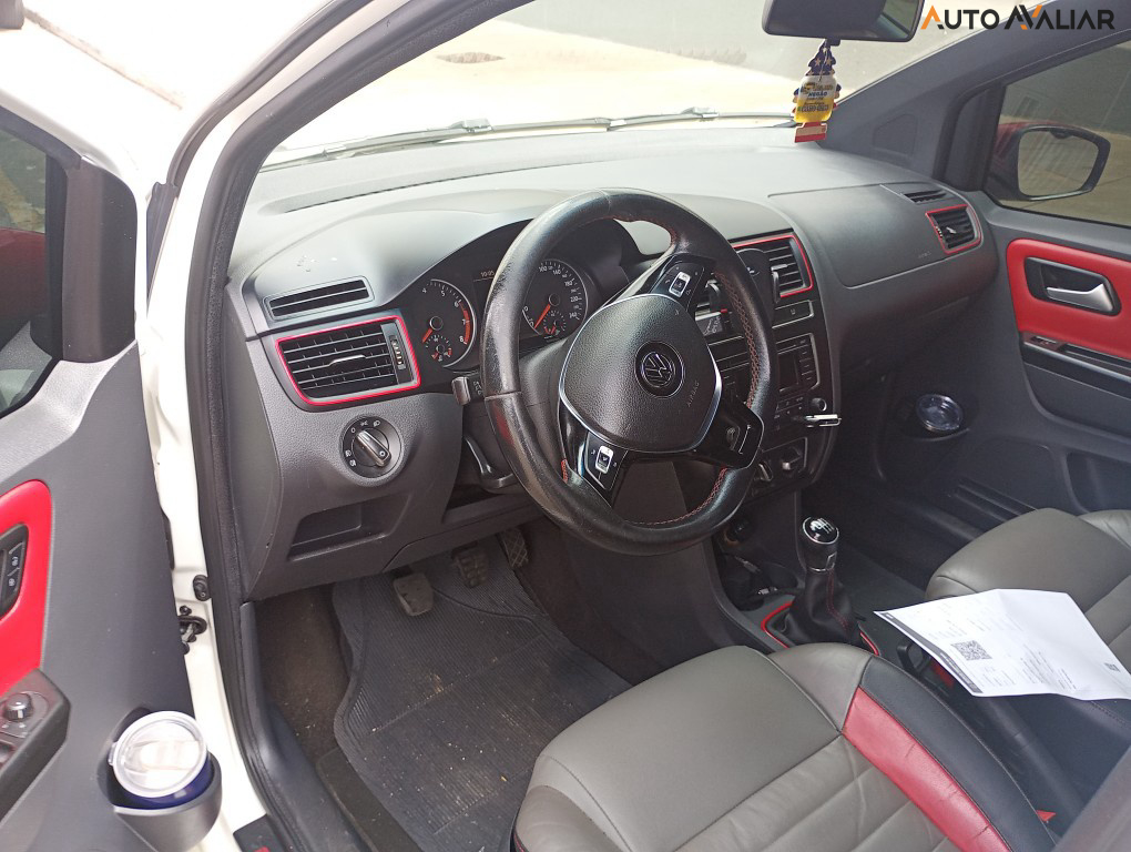 VOLKSWAGEN FOX 1.6 MSI PEPPER 16V FLEX 4P MANUAL