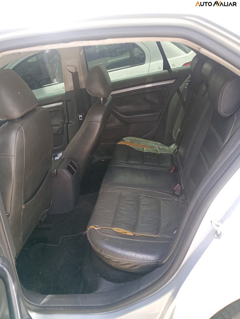 VOLKSWAGEN JETTA 2.5 I 20V 150CV GASOLINA 4P TIPTRONIC