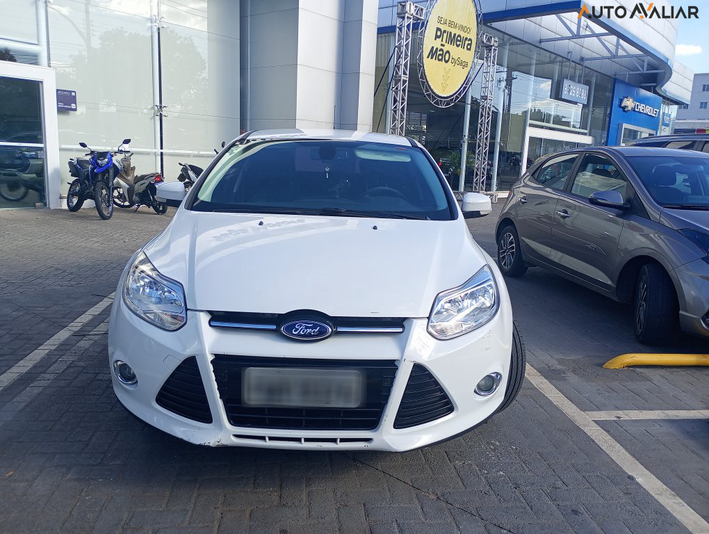 FORD FOCUS 2.0 TITANIUM SEDAN 16V FLEX 4P POWERSHIFT