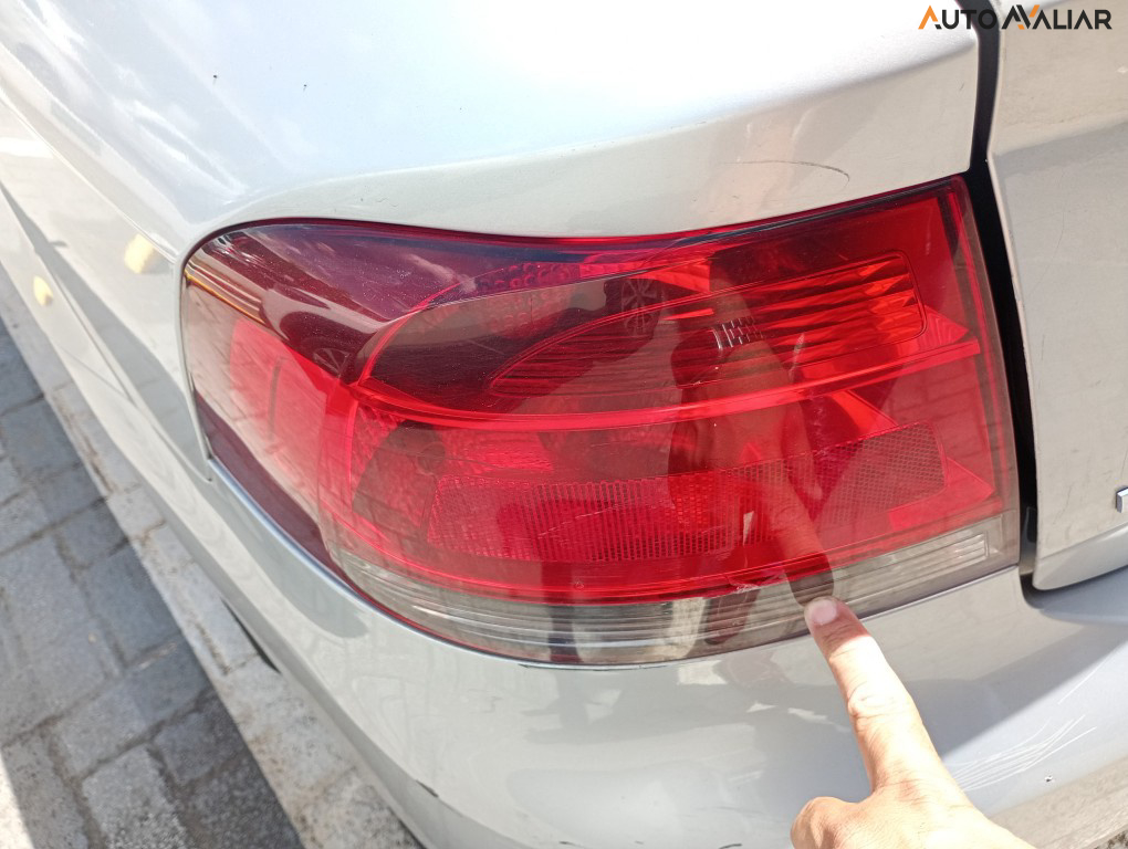 VOLKSWAGEN VOYAGE 1.0 MI 8V FLEX 4P MANUAL