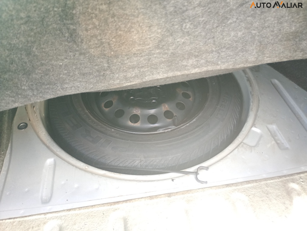 VOLKSWAGEN VOYAGE 1.0 MI 8V FLEX 4P MANUAL