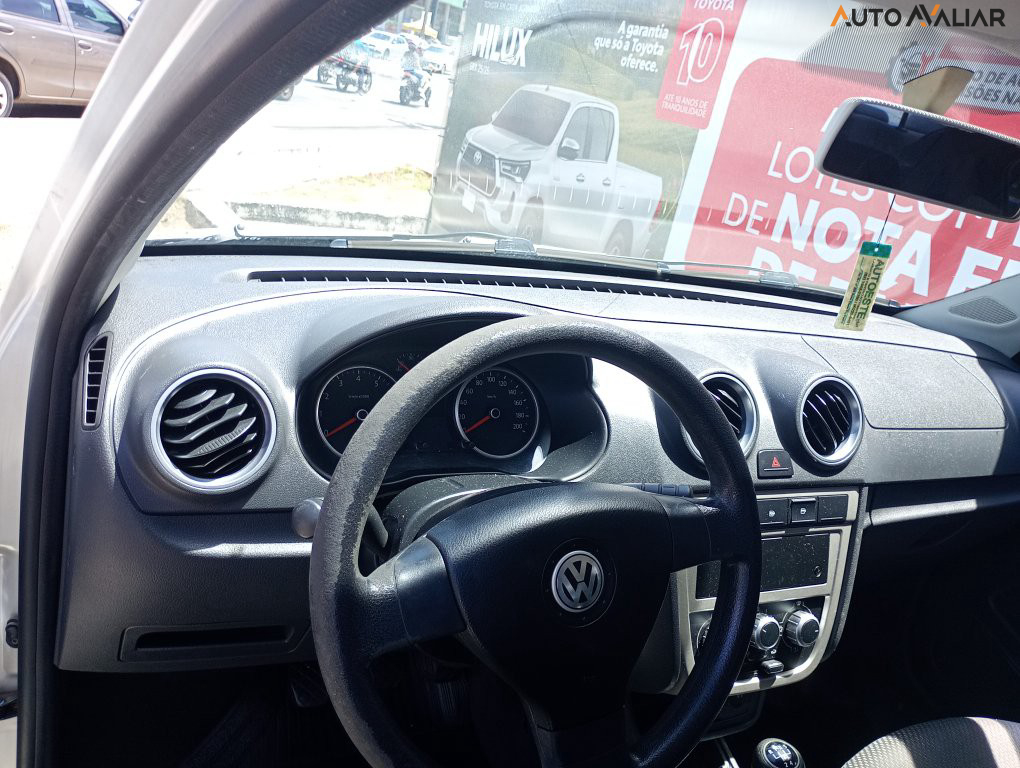 VOLKSWAGEN VOYAGE 1.0 MI 8V FLEX 4P MANUAL