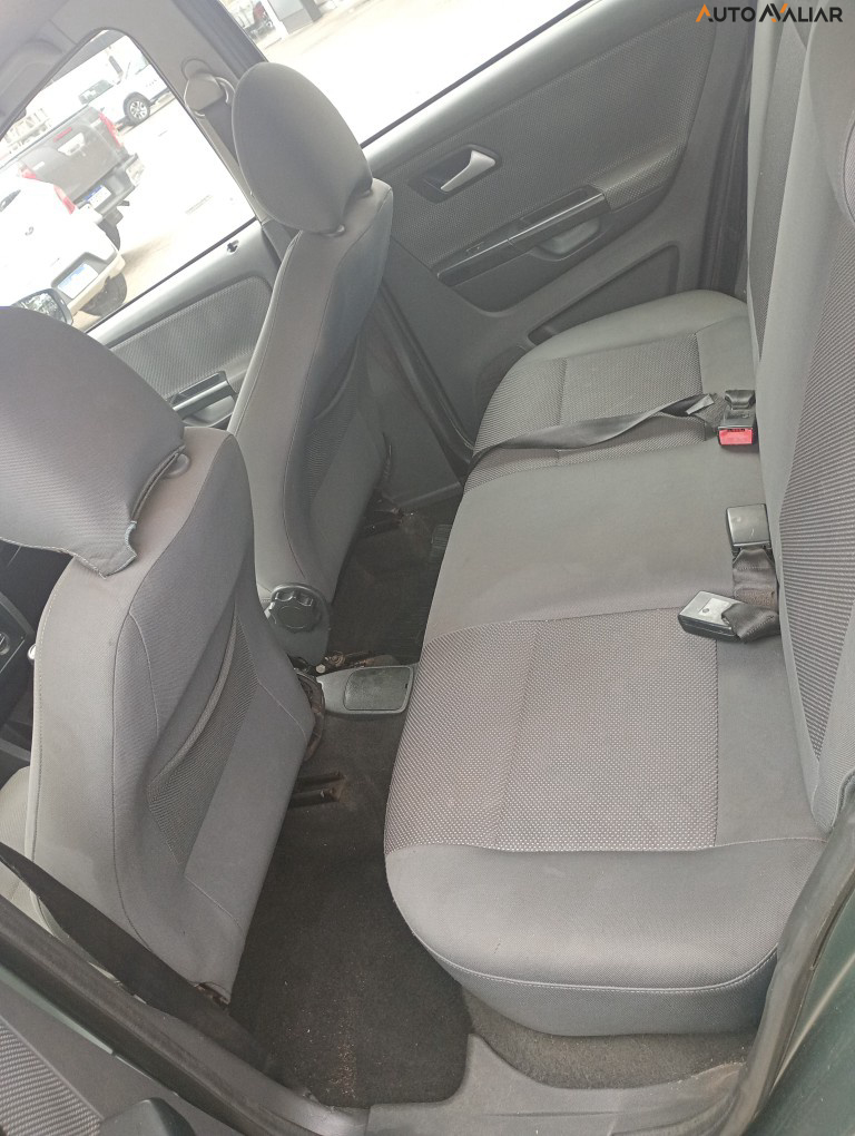 VOLKSWAGEN FOX 1.0 MI 8V FLEX 4P MANUAL