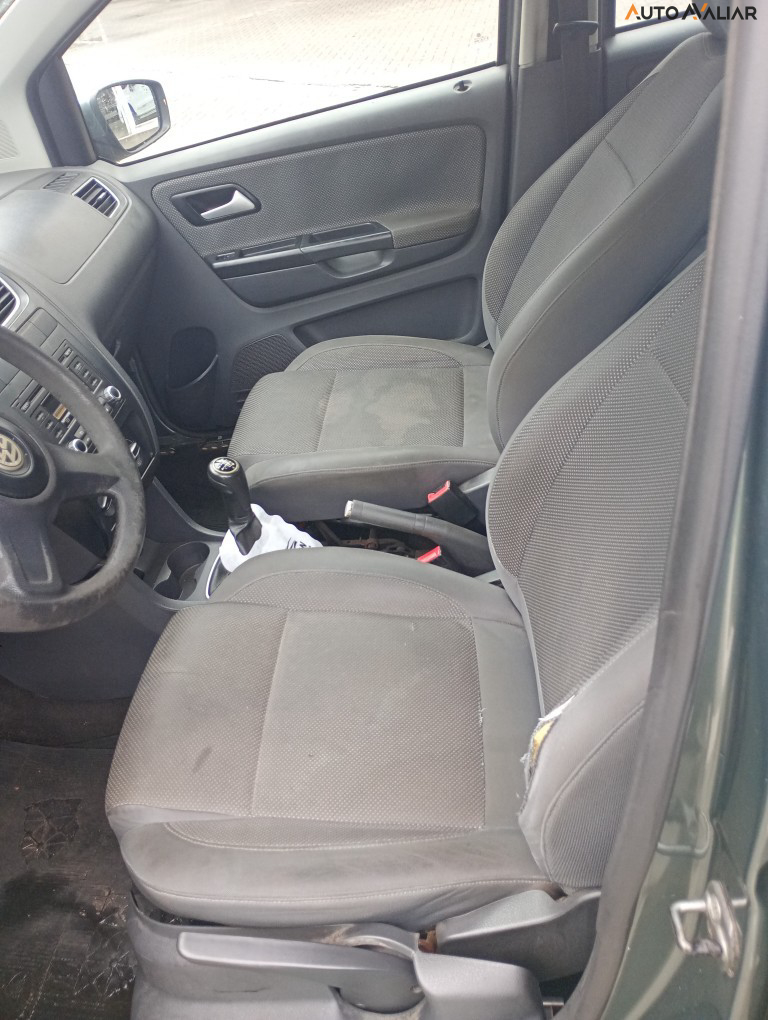 VOLKSWAGEN FOX 1.0 MI 8V FLEX 4P MANUAL