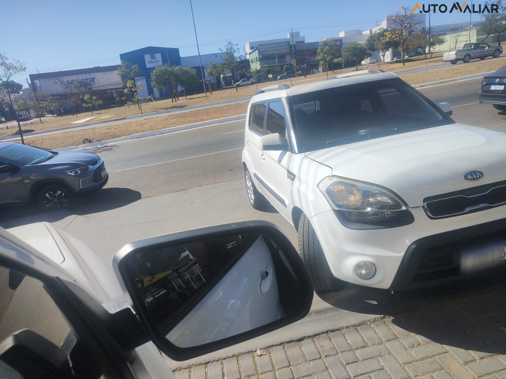 KIA SOUL 1.6 EX 16V FLEX 4P AUTOMATICO