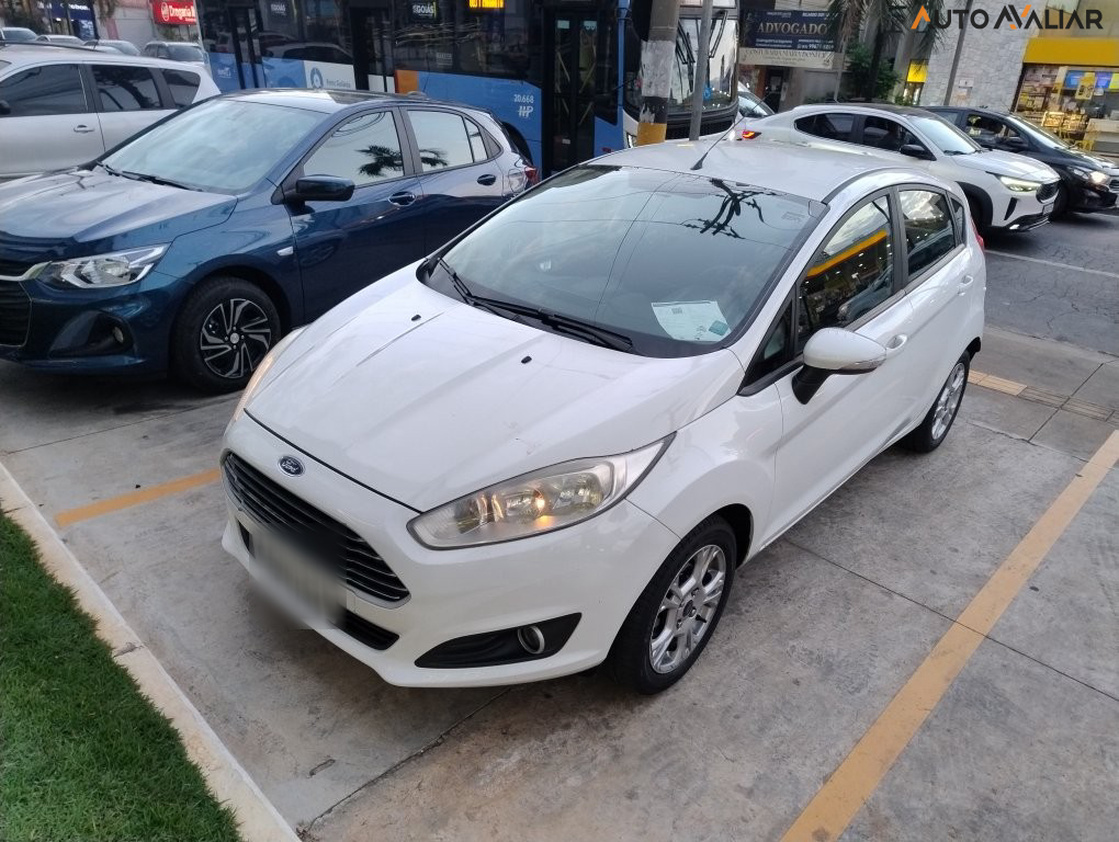 FORD FIESTA 1.6 SE HATCH 16V FLEX 4P MANUAL