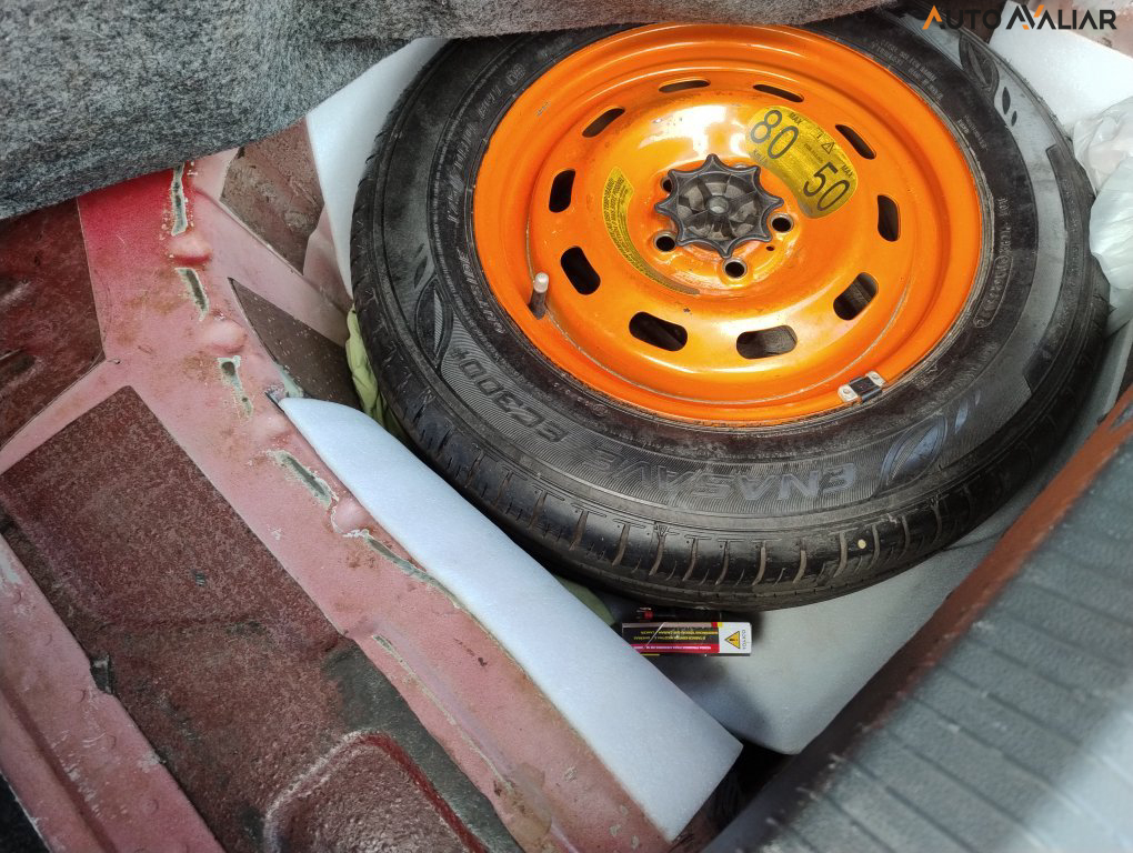 VOLKSWAGEN POLO 1.0 MPI TOTAL FLEX MANUAL