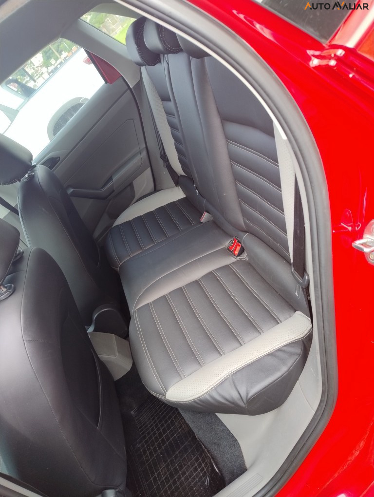 VOLKSWAGEN POLO 1.0 MPI TOTAL FLEX MANUAL