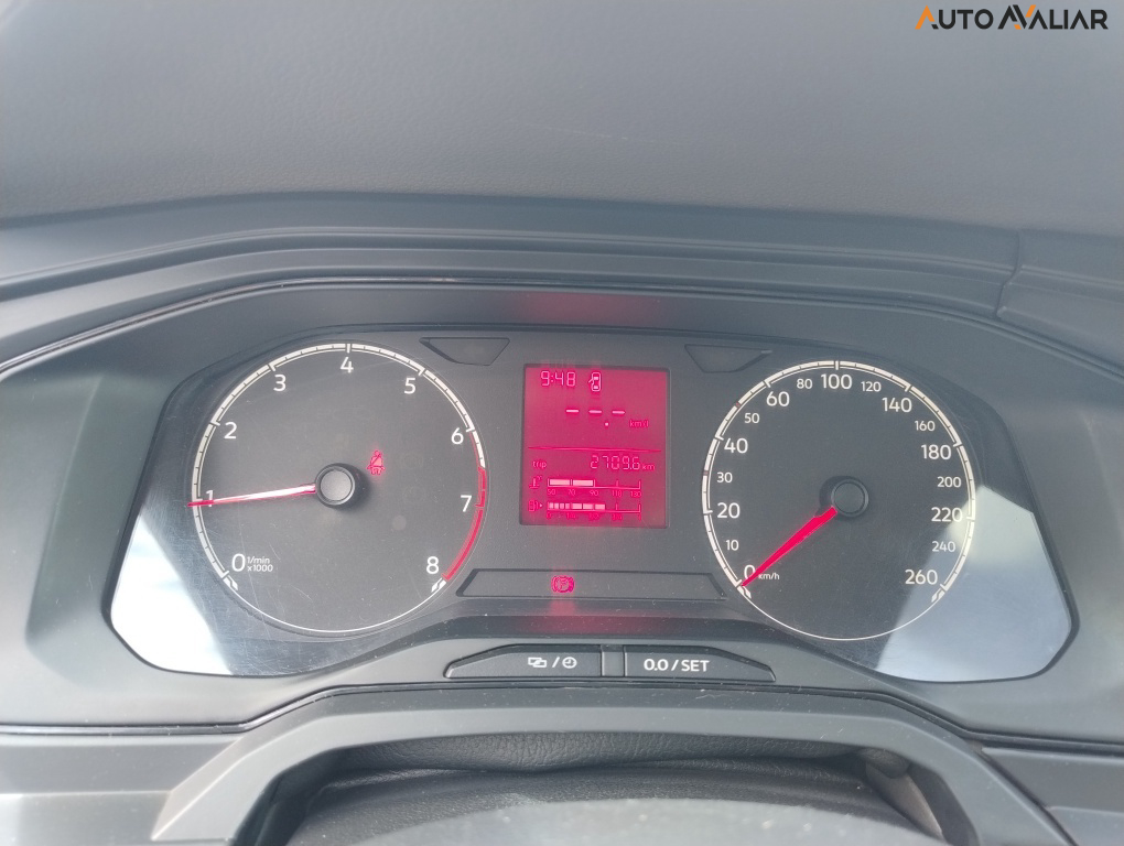 VOLKSWAGEN POLO 1.0 MPI TOTAL FLEX MANUAL