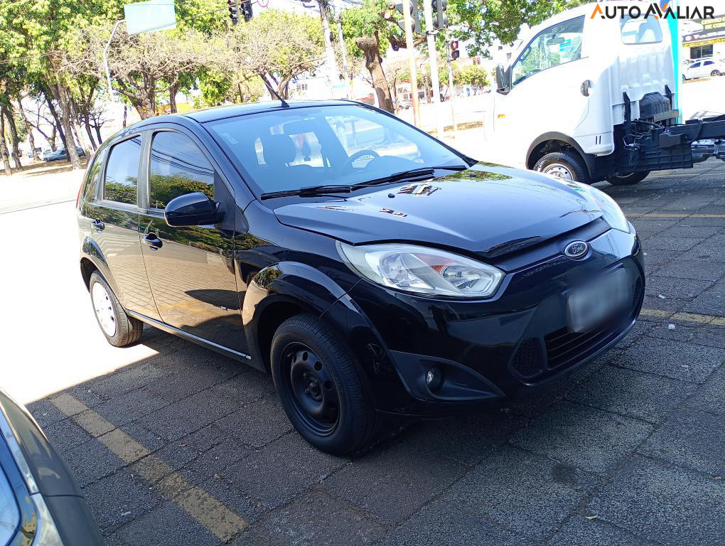 FORD FIESTA 1.0 ROCAM HATCH 8V FLEX 4P MANUAL