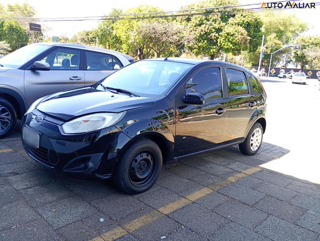 FORD FIESTA 1.0 ROCAM HATCH 8V FLEX 4P MANUAL
