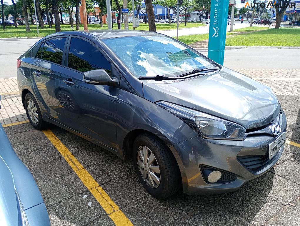 HYUNDAI HB20S 1.6 COMFORT PLUS 16V FLEX 4P AUTOMATICO
