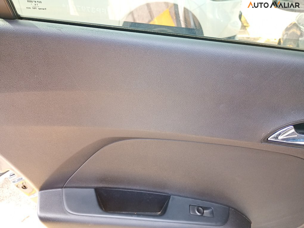 HYUNDAI HB20S 1.6 COMFORT PLUS 16V FLEX 4P AUTOMATICO